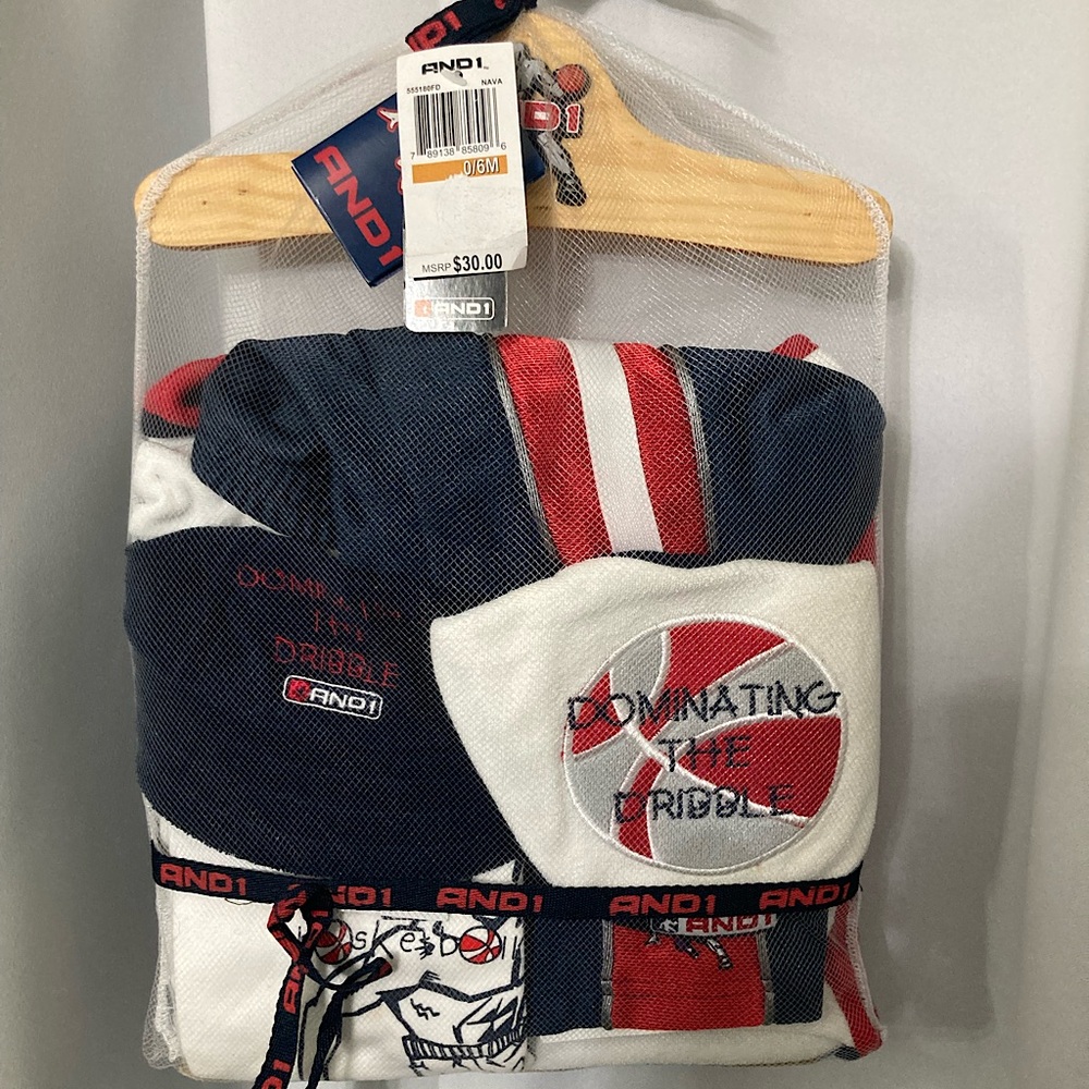 Baby Boys NWT AND1 6PC Layette Set